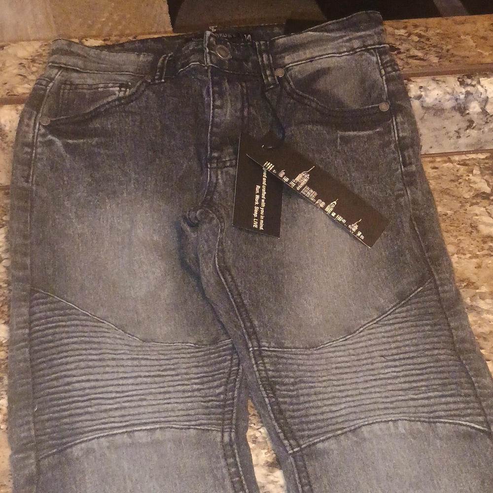 Road narrow size 14 black rinse boys jeans. Nyc. Designed and crafted .new - Picture 2 of 9